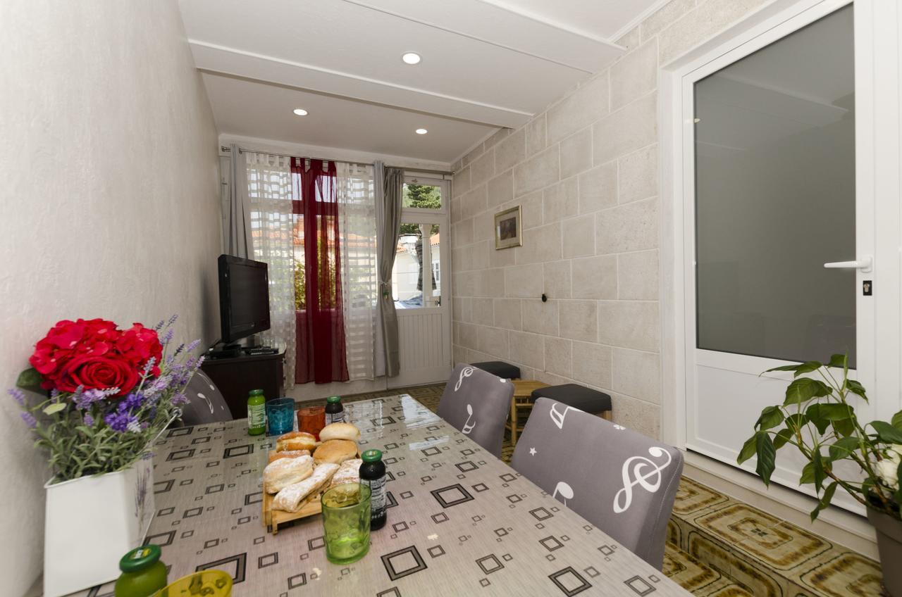 Apartments Tanja Baška Voda Pokój zdjęcie