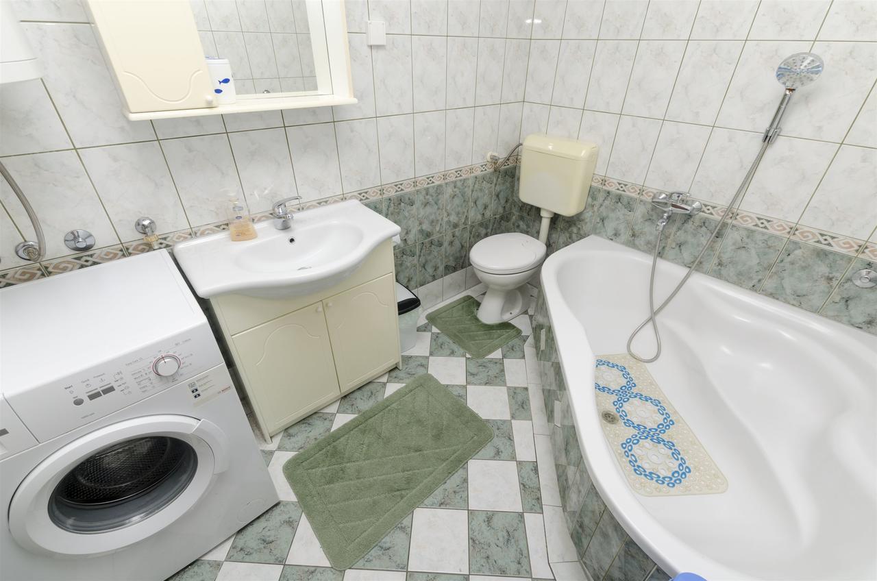 Apartments Tanja Baška Voda Zewnętrze zdjęcie