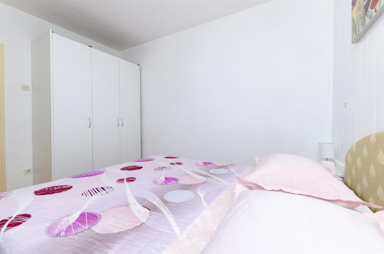 Apartments Tanja Baška Voda Zewnętrze zdjęcie